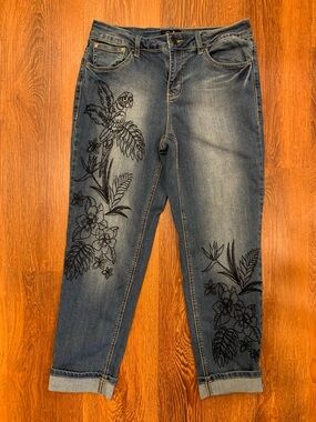 EARL JEAN Botanical Embroidered Cropped Jeans Women’s 10 Blue Parrot Rolled Cuff